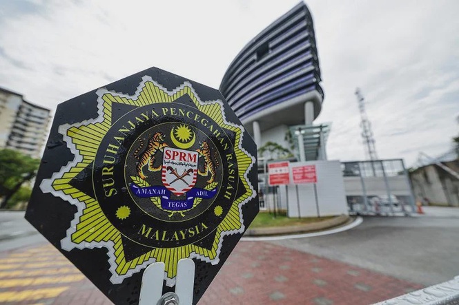 Image from: Company owner held in MACC probe into false import declarations
