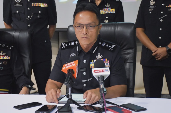 Image from: 45 foreign nationals held in ‘calling centre’ scam bust in Melaka