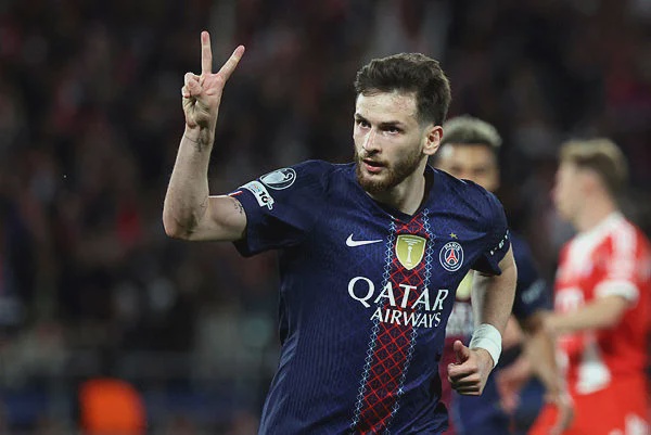 Image from: PSG edge Bayern in nine-goal Champions League semi-final epic
