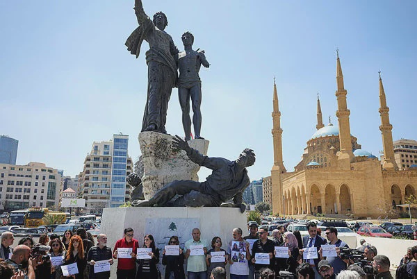 Image from: Lebanon leaders accuse Israel of war crime after journalist killed