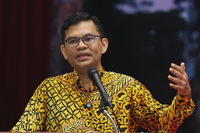 Image from: Avoid extra funding for ‘sick’ projects, says Akmal Nasrullah
