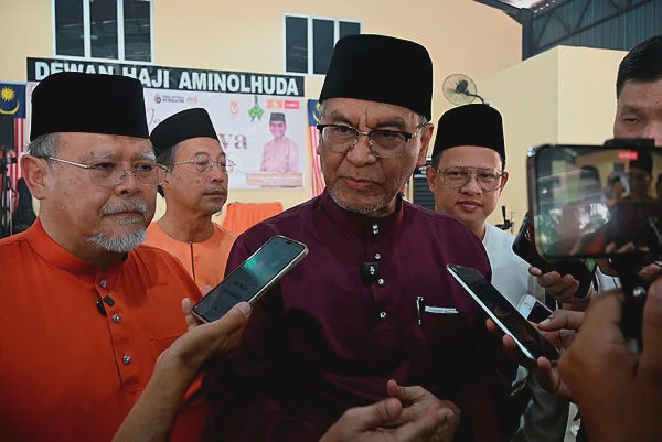 Image from: Unity government confident of maintaining strong momentum