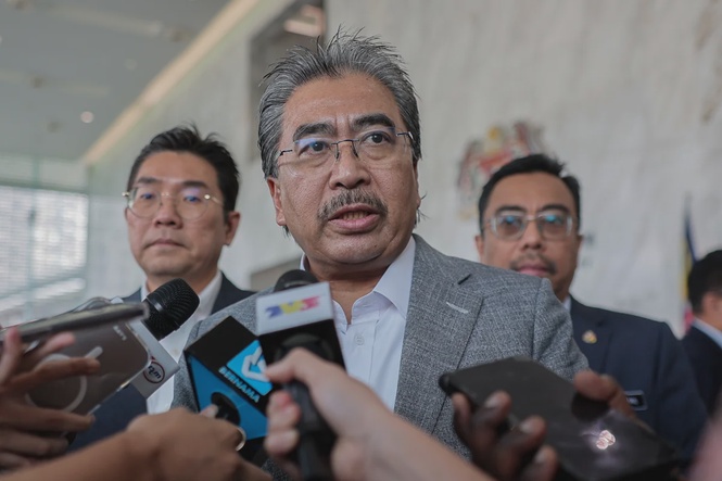 Image from: MITI warns public over fake investment letters using minister’s name