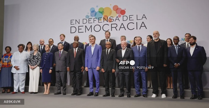 Image from: Leftist leaders gather in Spain to rally against rise of far right