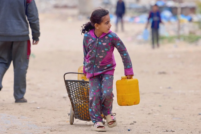 Image from: Israel using water access as ‘weapon’ in Gaza: MSF