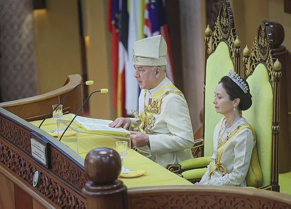 Image from: Sultan Nazrin urges strategic action on climate whiplash