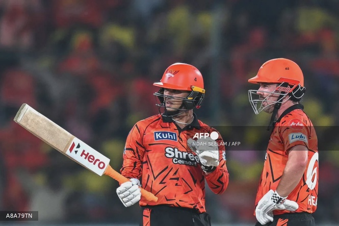 Image from: Sunrisers Hyderabad edge Chennai Super Kings in tense IPL clash