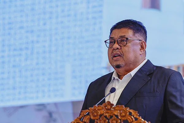 Image from: Melaka chief minister rejects calls to postpone state election