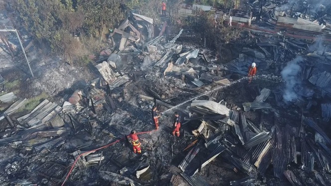 Image from: 30 houses razed in Sandakan blaze