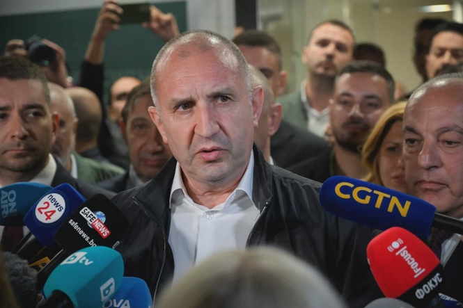 Image from: Bulgaria ex-president wins parliamentary majority