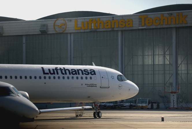 Image from: Lufthansa searching for Oscar lost after US airport security row