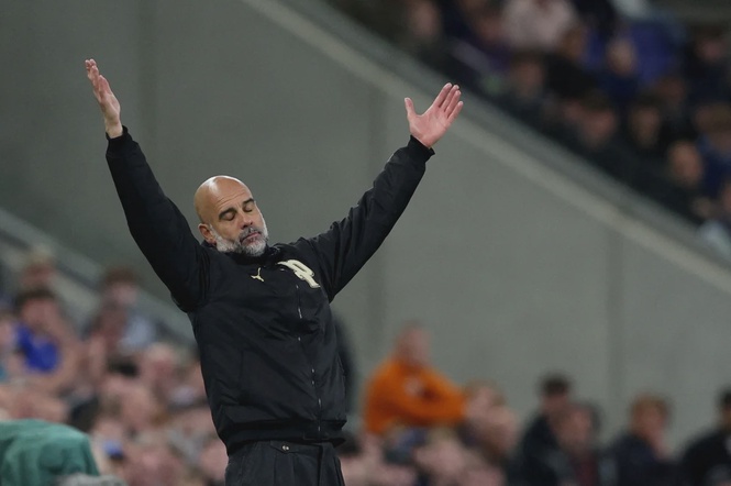 Image from: Arsenal handed title boost after Man City held by Everton