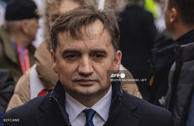 Image from: Poland’s wanted ex-minister confirms he fled to US from Hungary