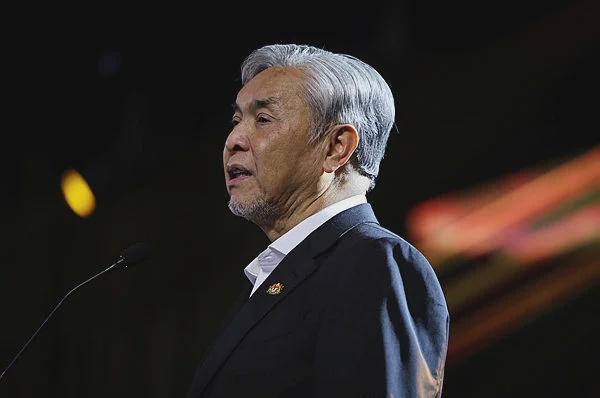 Image from: Court allows Malaysian Bar to challenge Ahmad Zahid’s DNAA