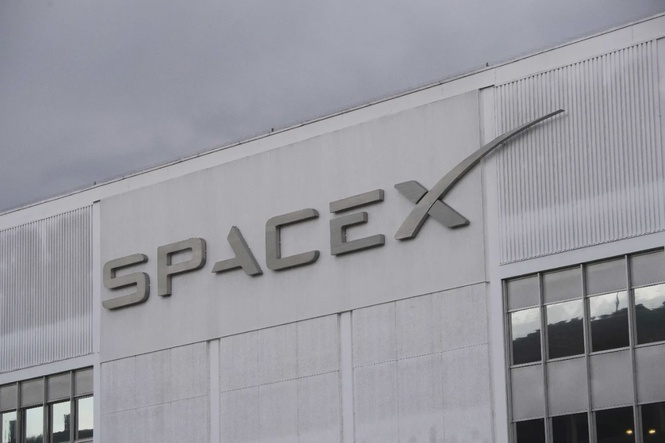 Image from: SpaceX postpones highly anticipated Starship launch