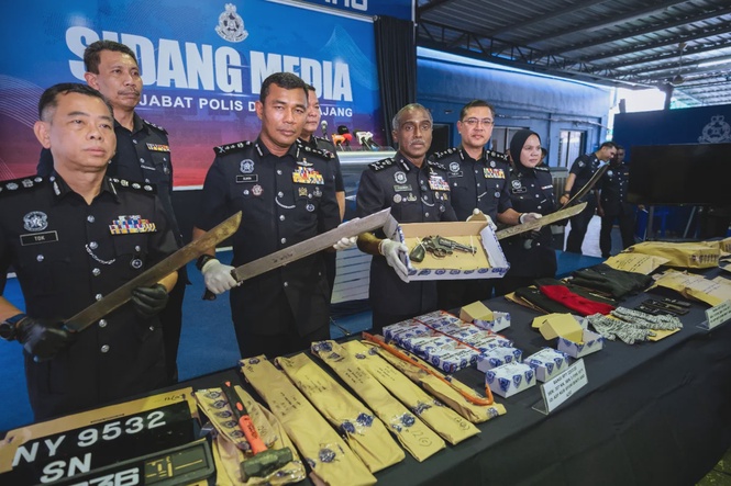 Image from: Two men killed in Bangi shootout linked to Selangor, Melaka robberies