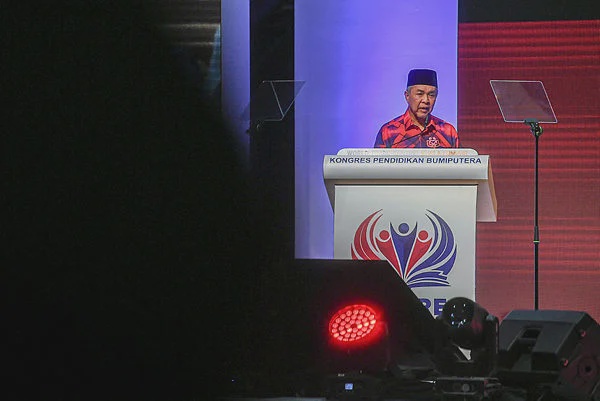 Image from: Negeri Sembilan MB no-confidence claims are personal views, says Zahid