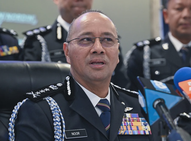 Image from: Perak police probe lock-up drug and phone discovery