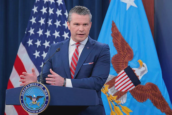 Image from: US threatens ‘devastating’ response to any Iran attack on shipping