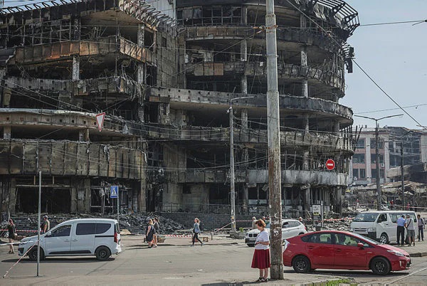 Image from: Russia threatens more strikes on Kyiv, urges foreigners to leave