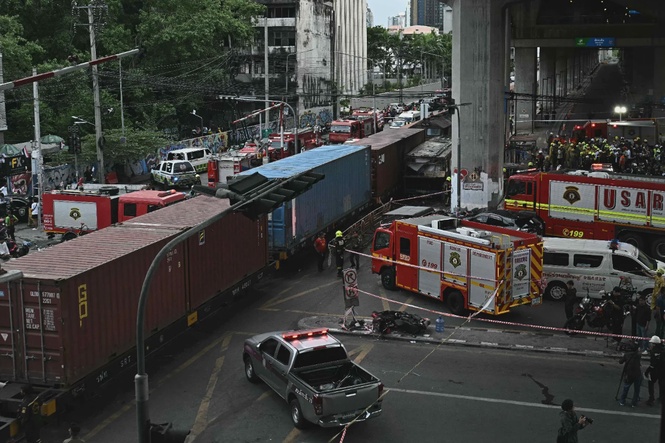 Image from: Thai police charge train driver after deadly Bangkok crash
