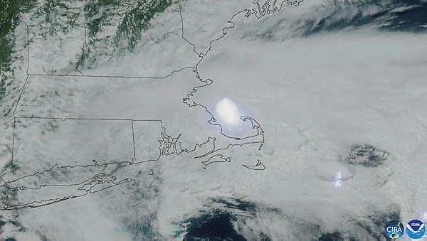 Image from: Meteor explodes over US with blast equivalent to 300 tons of TNT