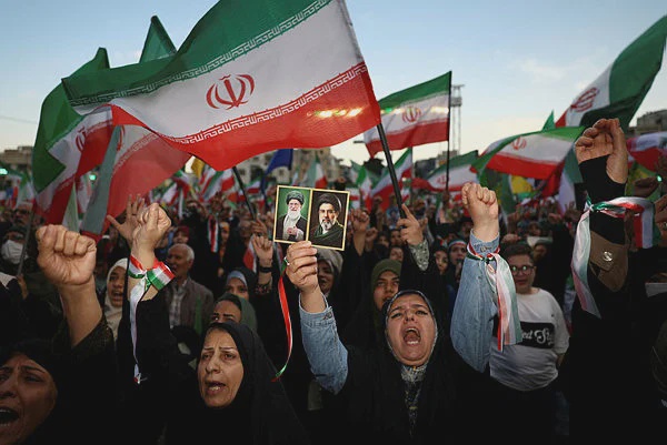 Image from: US and Iran trade fire, threatening fragile truce