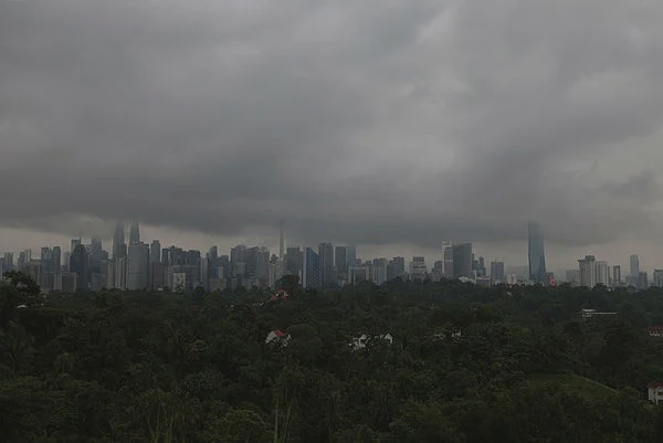 Image from: Thunderstorms and heavy rain hit KL, Putrajaya and eight states