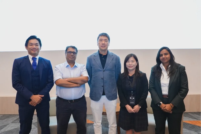 Image from: ACES Institute Confers Distinguished Fellow Recognition upon Letright CEO Ren Li