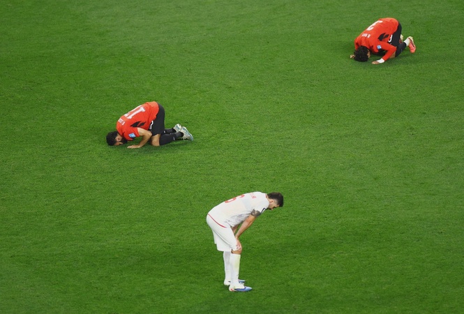 Image from: Iran denied last-16 spot after disallowed stoppage-time goal