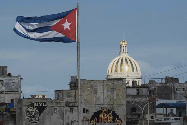 Image from: Castro backs Cuba reforms to revive economy