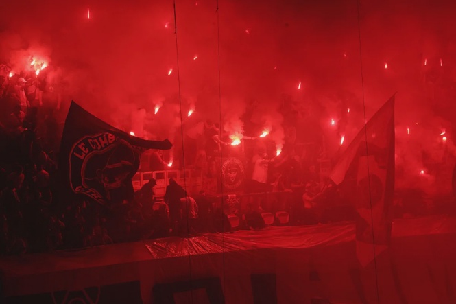 Image from: Nearly 900 arrested in Paris after Champions League riots