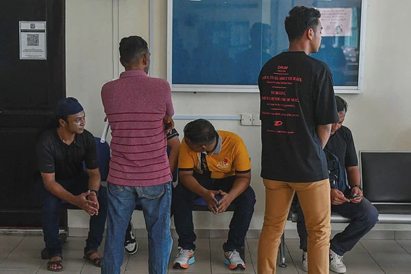 Image from: Eight fishermen plead not guilty to possessing subsidised diesel