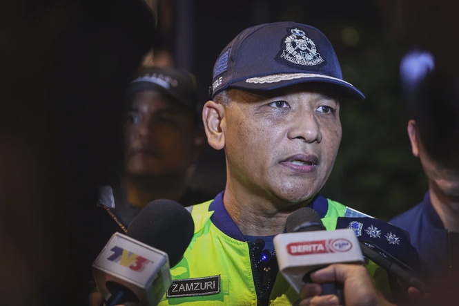 Image from: Six minors arrested over wheelie stunts in KL