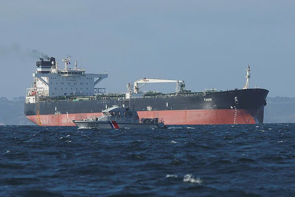 Image from: France detains Russia-linked tanker over false flag claims