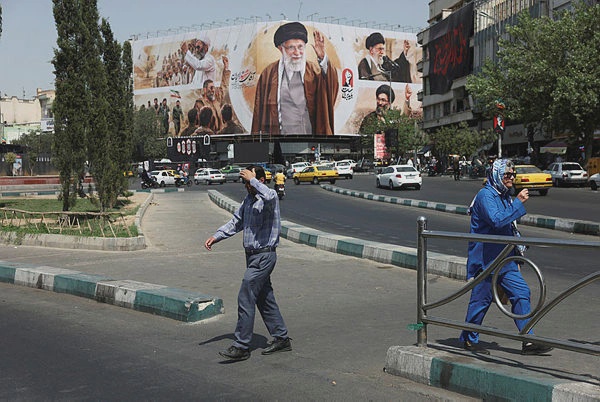 Image from: China and Pakistan urge US and Iran to resume talks