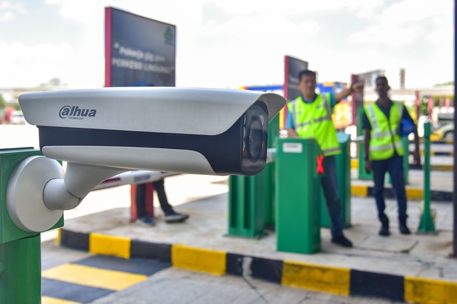 Image from: Barrier-free ANPR toll system hits 99.1% detection success rate in pilot
