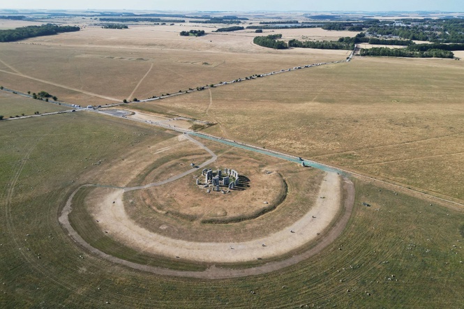 Image from: Drought declared in over half of England as heatwave persists