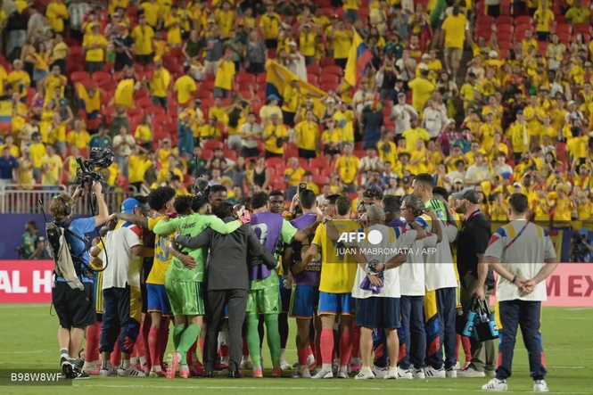 Image from: Colombia reach World Cup last 16 after narrow win over Ghana