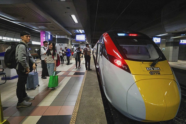 Image from: KTMB adds 7,464 ETS tickets for Johor polls with 20% discount
