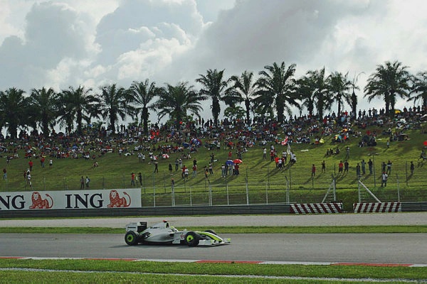 Image from: Gulf air set to connect Bahrain, Malaysia ahead of F1 Grand Prix at SIC