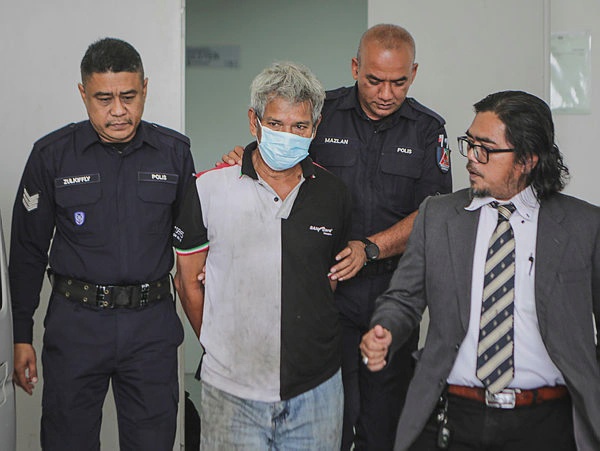 Image from: Elderly man charged with trafficking 39.9 litres of fentanyl