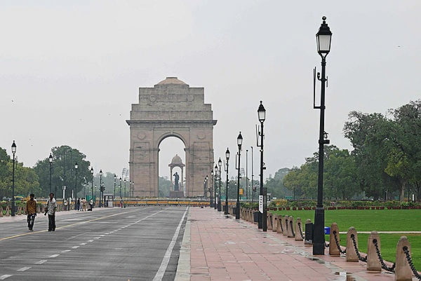 Image from: Delhi urges halt to Indian seamen on Hormuz ships