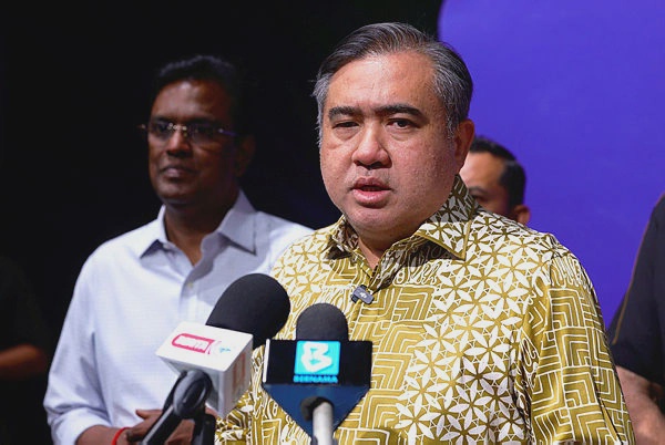 Image from: Loke says he is ready to face any challenger for Chennah seat