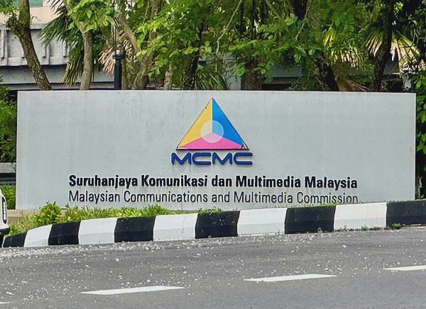 Image from: MCMC and health ministry to pilot drone medicine delivery in Tawau