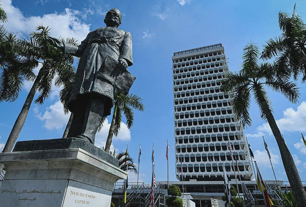 Image from: Malaysia-Thailand BEZ and Hormuz crisis to dominate Parliament