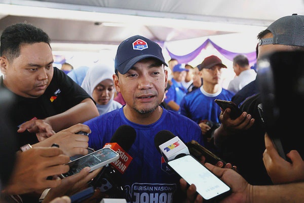 Image from: Johor polls development claims untrue, says Onn Hafiz
