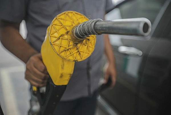 Image from: Unsubsidised petrol and diesel prices unchanged for July 9-15