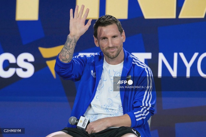 Image from: Scaloni hails ‘legend’ Messi before World Cup final