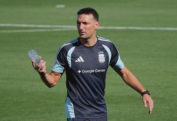 Image from: Scaloni marks 100 games as Argentina coach at World Cup